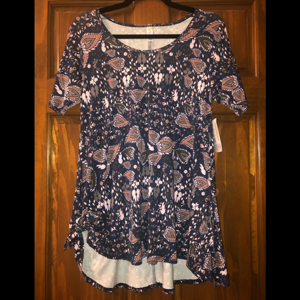 NWT LuLaRoe Perfect T - Navy & Pink Pattern